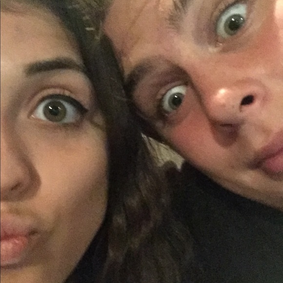 Meet your Posher, Jess! - Picture 5 of 8